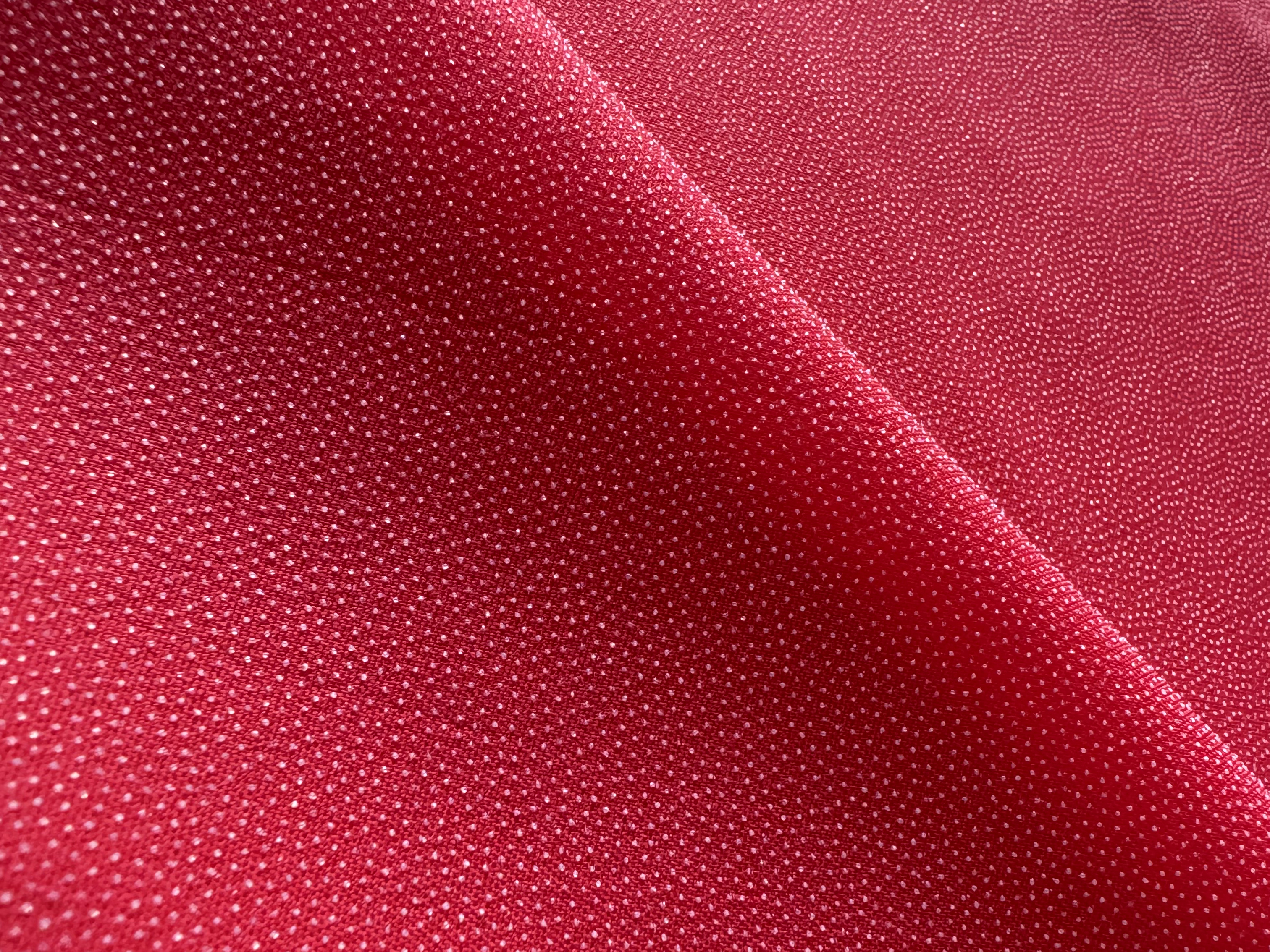 �м���ɫ�r��